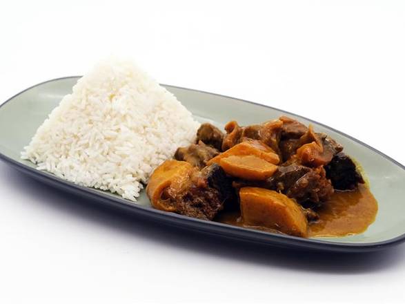 H16B Curry Beef Brisket RiceB 咖喱牛腩飯